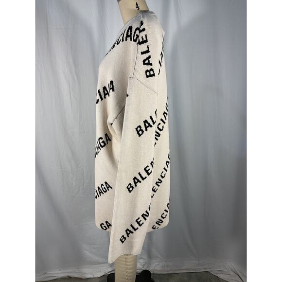 Balenciaga Oversized Logomania Crewneck Sweater Size S - NWT - Picture 3 of 6